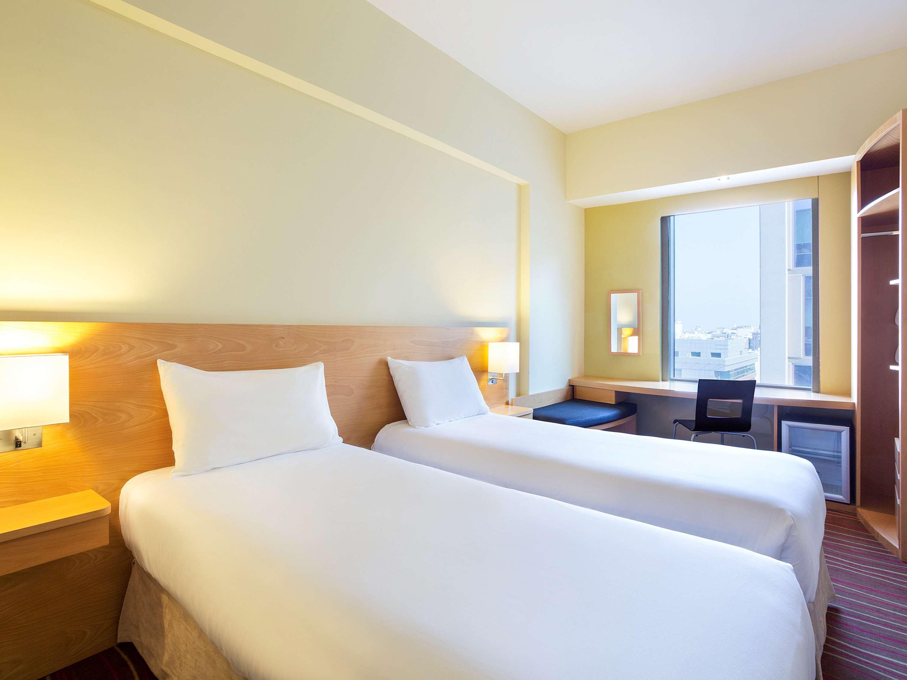 Ibis Al Rigga Dubai Exterior foto
